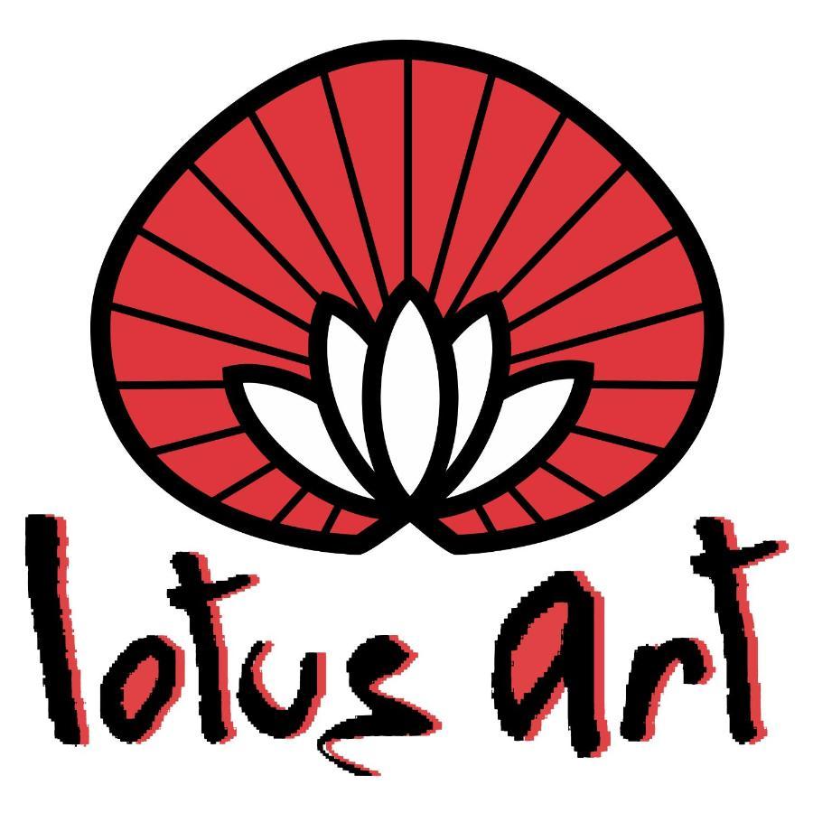 Lotus Art Guesthouse Pattaya Bagian luar foto