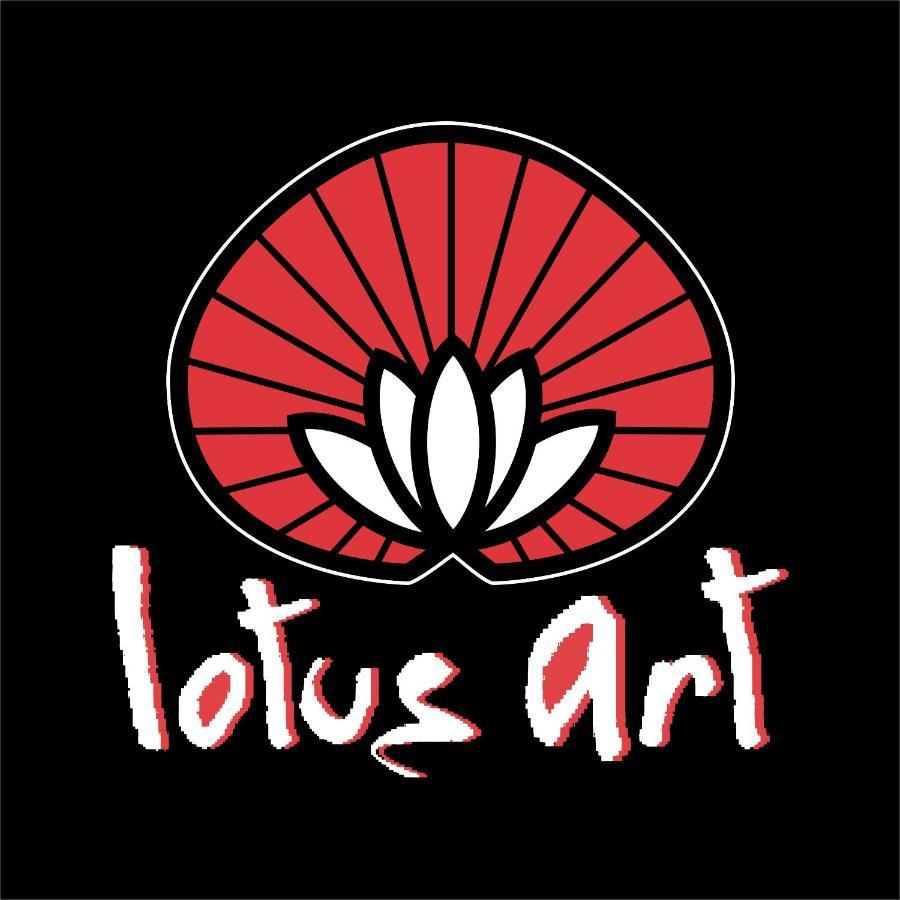 Lotus Art Guesthouse Pattaya Bagian luar foto